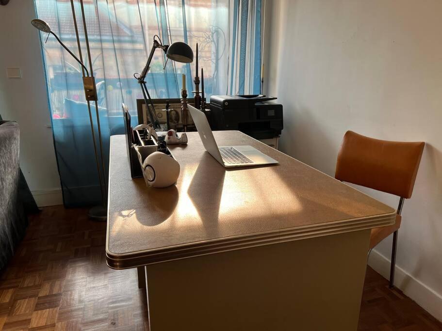 Grand Appartement Avec Balcon Et Parking Gratuit Sur Place باريس المظهر الخارجي الصورة